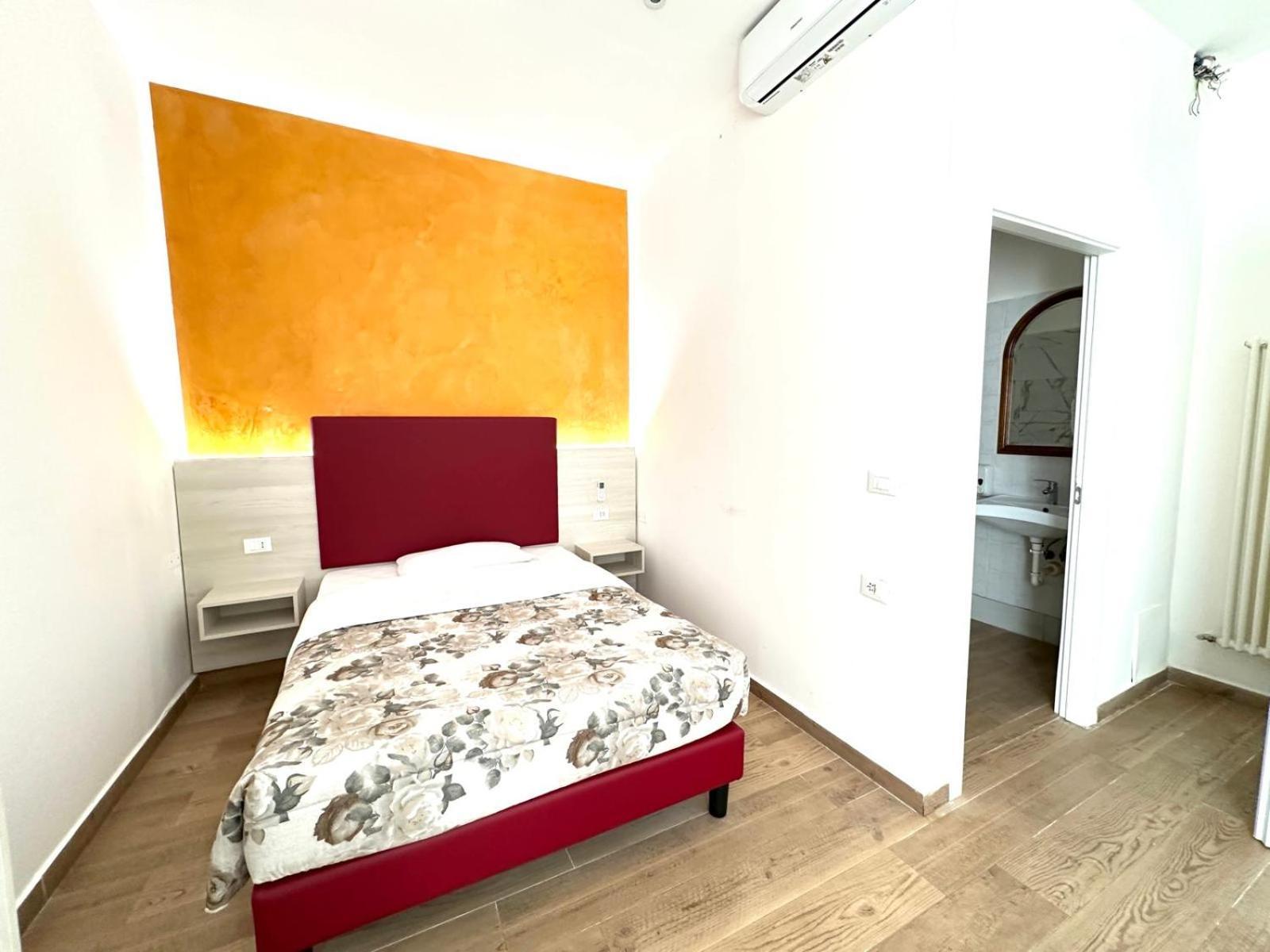 Vacation Venice Rooms Mestre Bagian luar foto