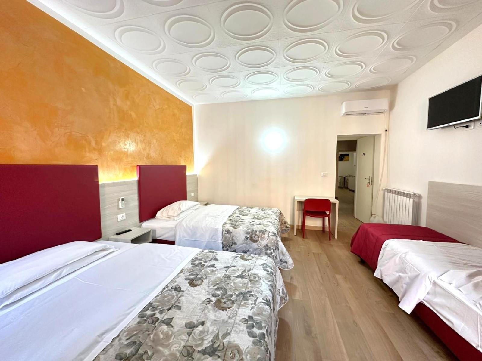 Vacation Venice Rooms Mestre Bagian luar foto